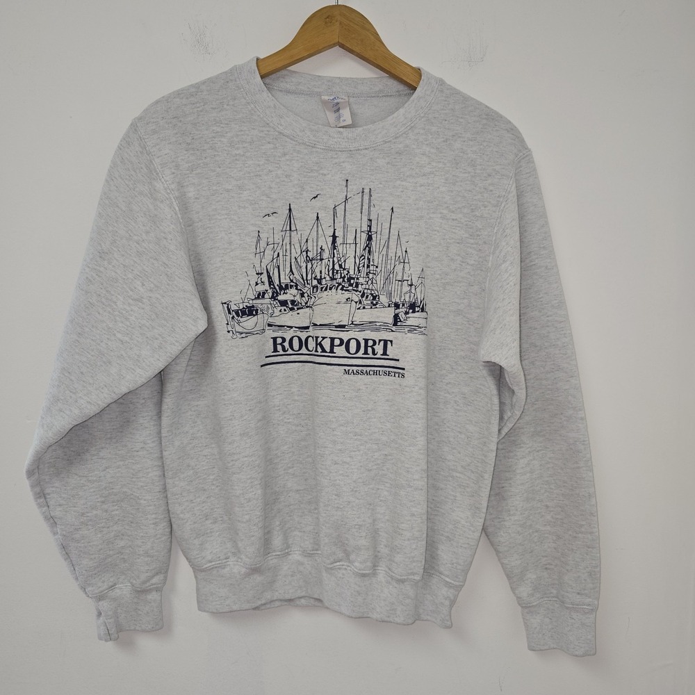 Vintage 90s Rockport Massachusetts Crewneck Sweatshirt Size S Gray Sailboats